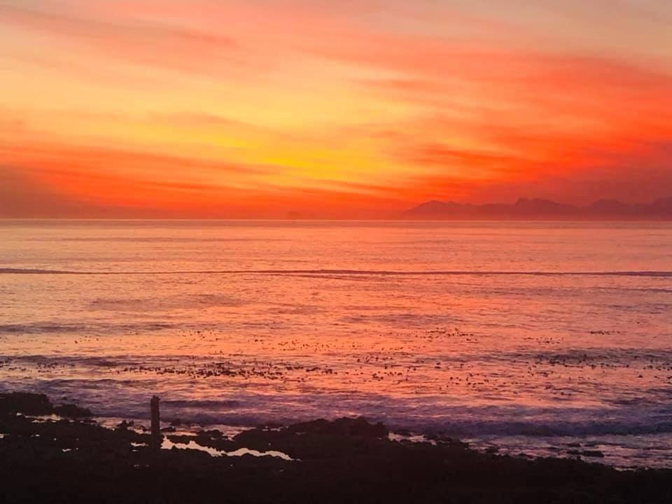 Ons C-Huis - Gansbaai Seafront Accommodation, Back-Up Power المظهر الخارجي الصورة
