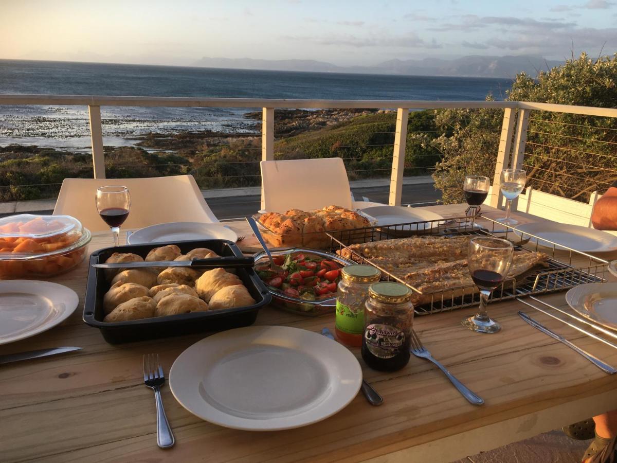 Ons C-Huis - Gansbaai Seafront Accommodation, Back-Up Power المظهر الخارجي الصورة