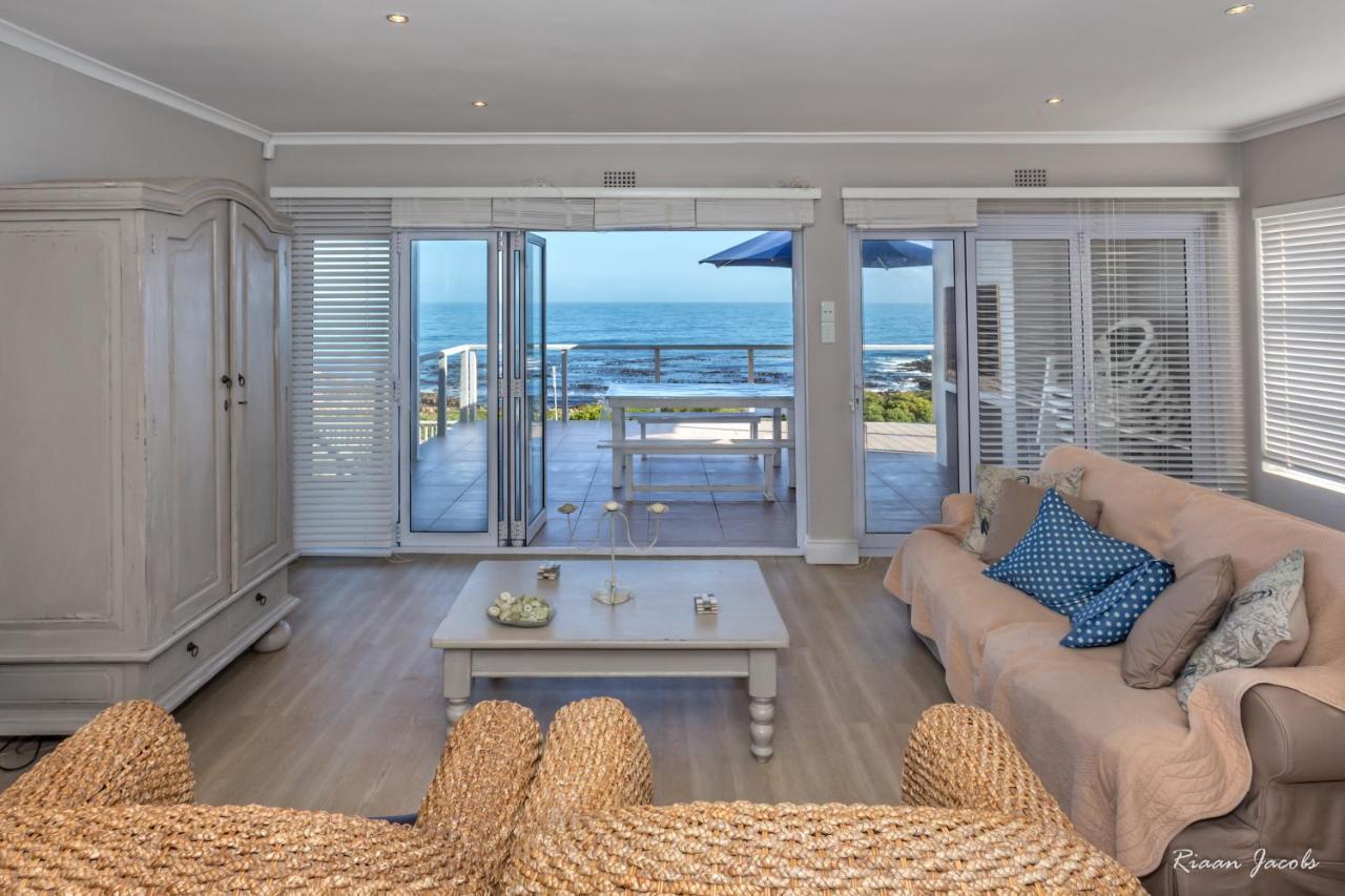 Ons C-Huis - Gansbaai Seafront Accommodation, Back-Up Power المظهر الخارجي الصورة