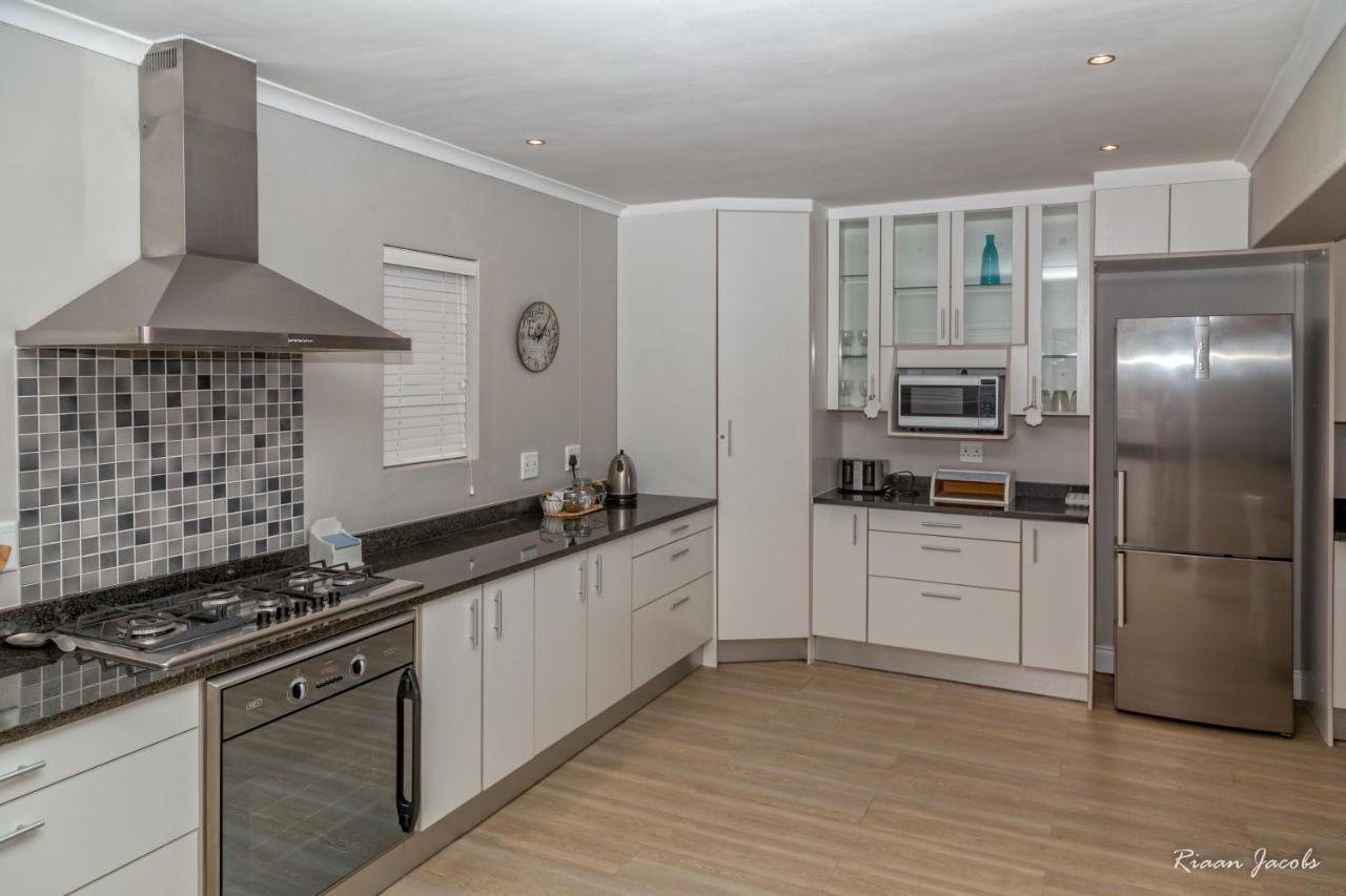 Ons C-Huis - Gansbaai Seafront Accommodation, Back-Up Power المظهر الخارجي الصورة